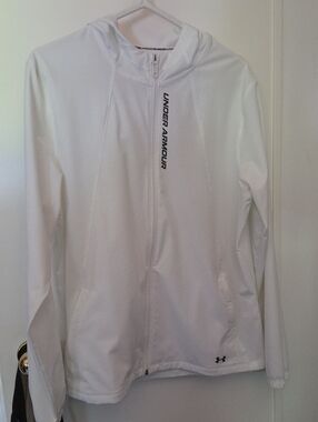 Under Armour Women's White Hooded Full-Zip Lightweight Jacket